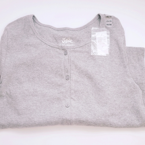 Sweater - Picture 3 of 8